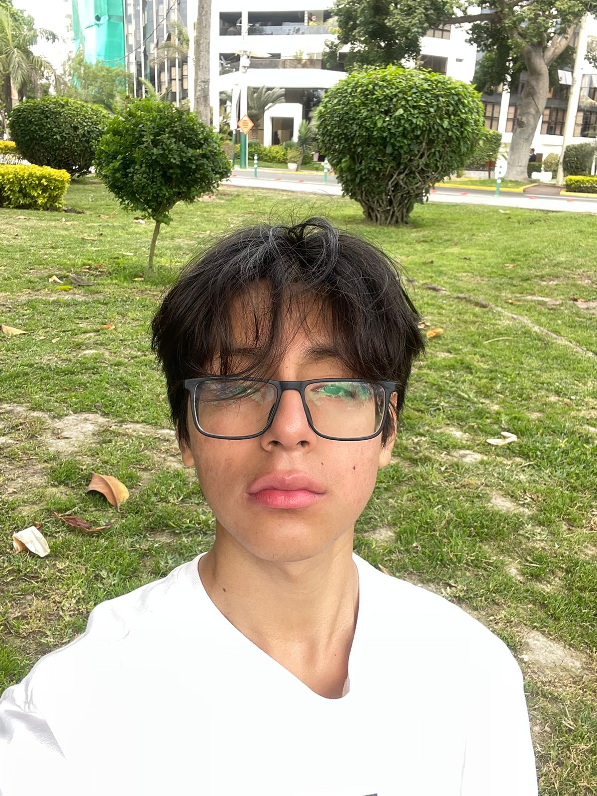 Lionel Mendoza